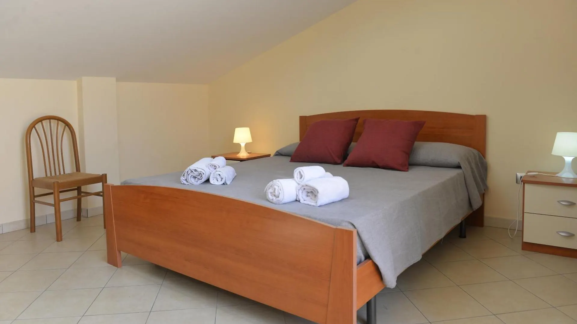 Villa Marzamemi 0*,